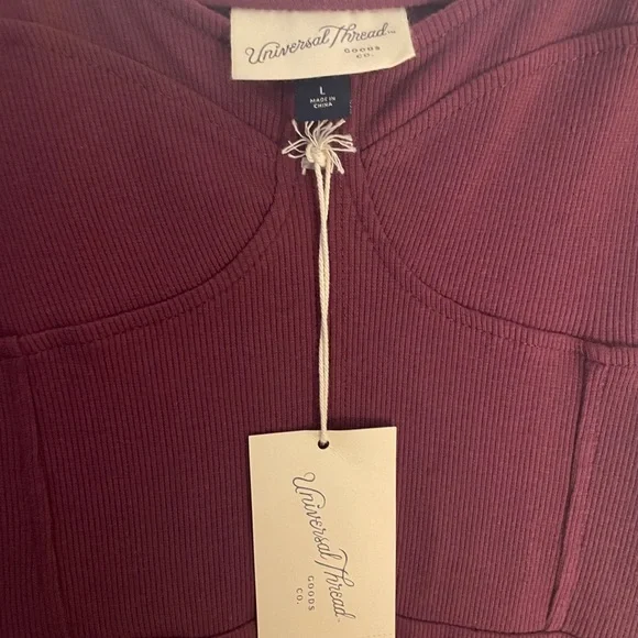 Burgundy Sleeveless Dress - Picture 4 of 6